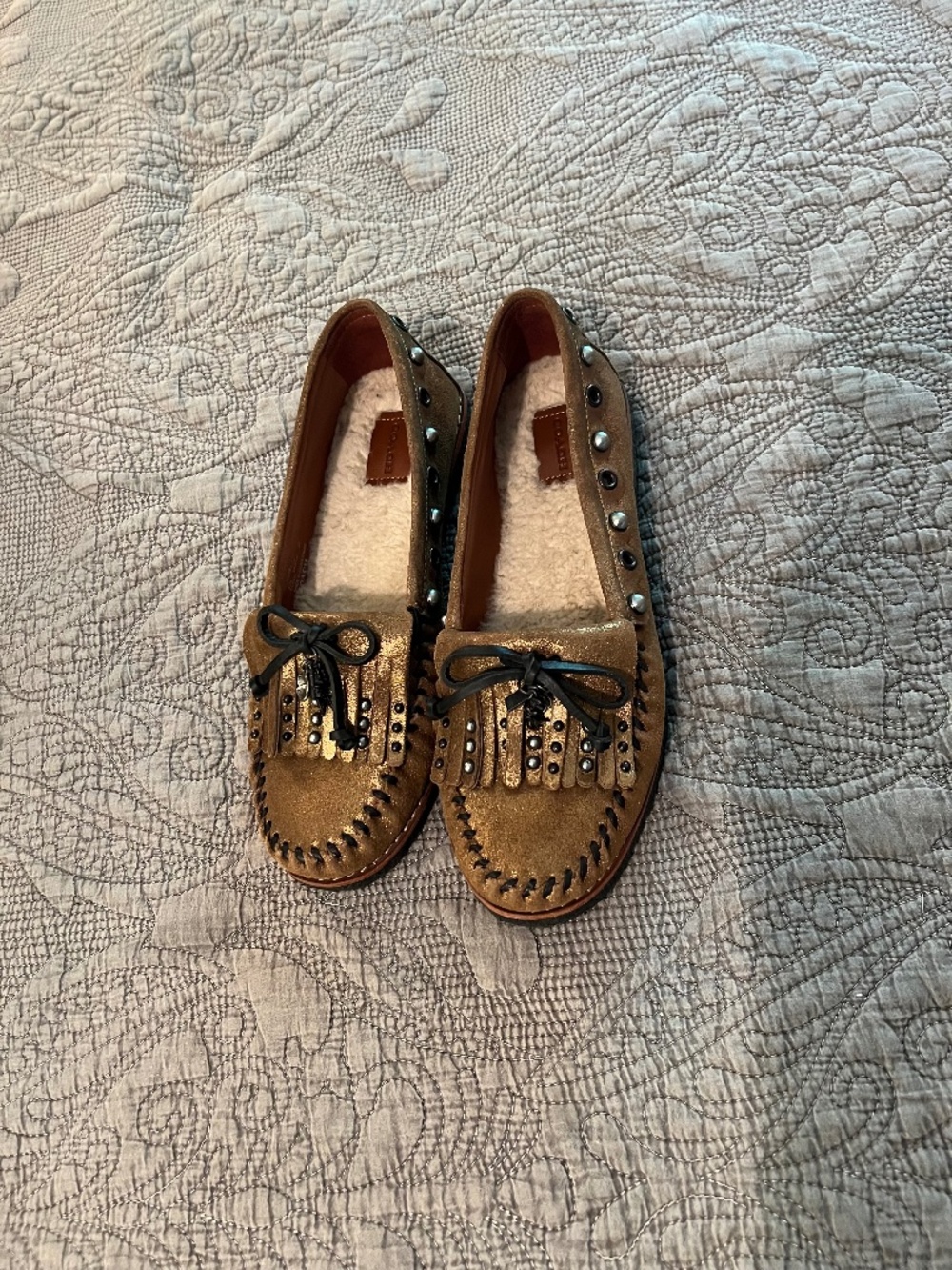 Coach Roccasin Metallic Gold 9.5 Shoes with Rare Rexy and Floral Charms